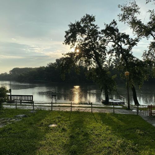 Kulcsosház Vendégház Hollóháza 