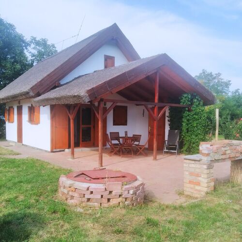 Szőlőskert Vendégházikó Balatonberény 