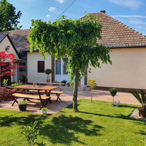 Szücs Apartman Balatonlelle 1 Szücs Apartman Balatonlelle