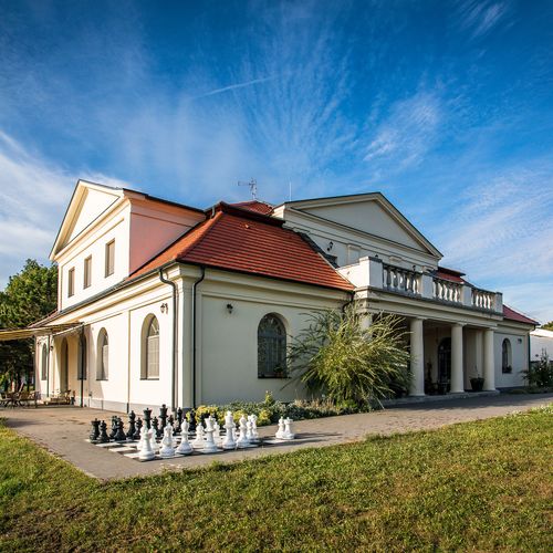 Tarnóca Kúria Soponya 