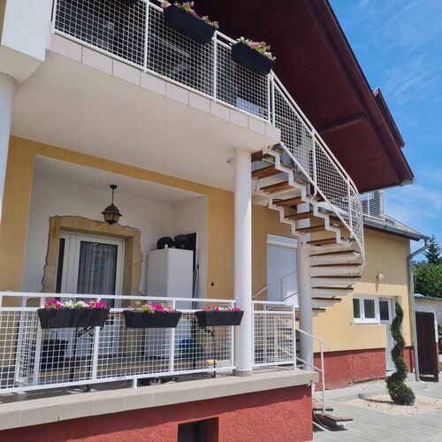 Tavirózsa Apartman Gyenesdiás 