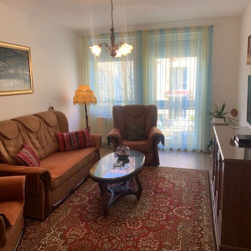 Monika’s Apartman Érd 