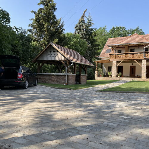 Terrace Apartments III Eger 