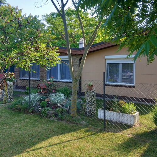 Tibor Vendégház Balatonfenyves 2 Tibor Vendégház Balatonfenyves