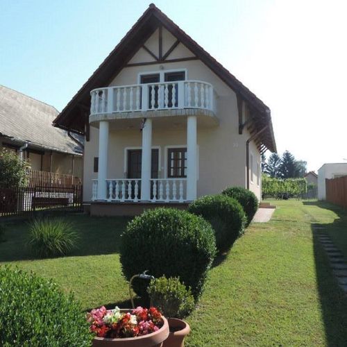 Trixi Vendégház Balatonlelle 1 Trixi Vendégház Balatonlelle