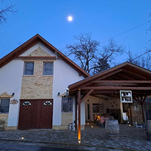 Új Kemencés Vendégház Császártöltés 