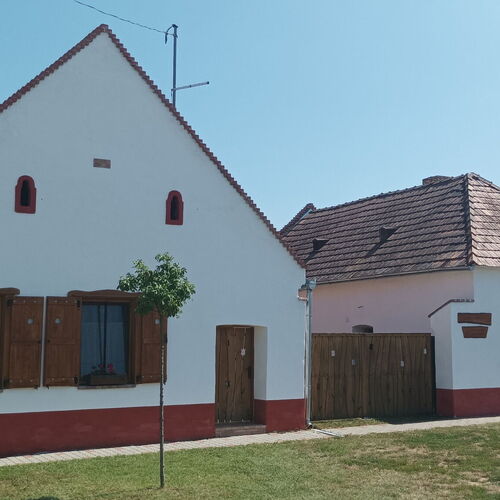 Fehérkő Apartman Parád 