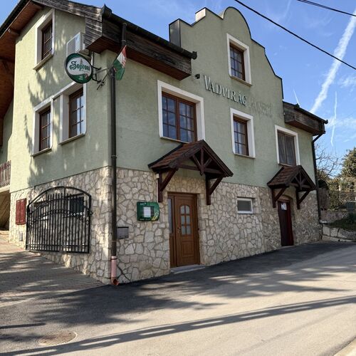 Zsóry Liget Vendégház Mezőkövesd 