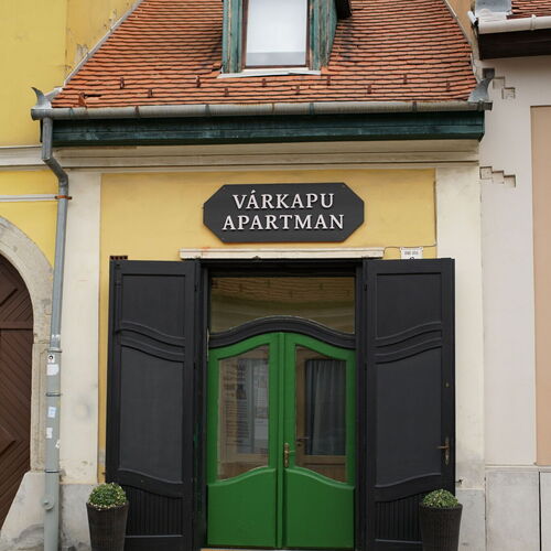 Várkapu Apartman Eger 