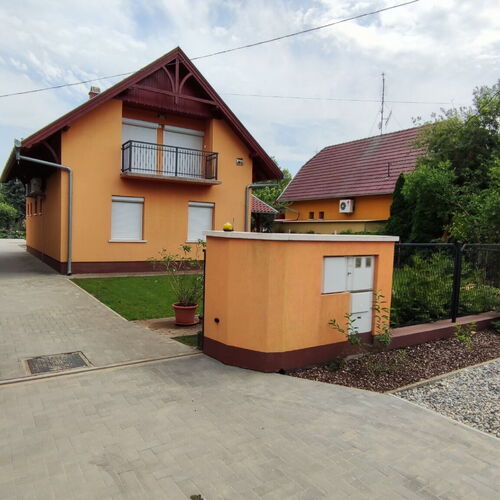 Smaragd Vendégház Sarud 