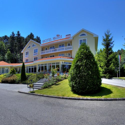 Villa Medici Hotel és Étterem Veszprém 2 Villa Medici Hotel és Étterem Veszprém