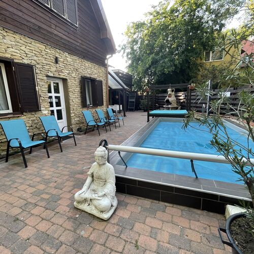 Eszter Apartman Paloznak 