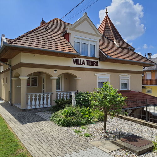 Baráthegyi Panzió Pécsvárad 