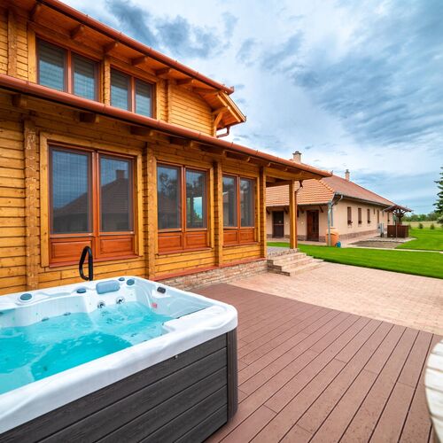 Varázskő Apartman Gyula 