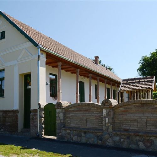 Zengőalja Vendégház Erzsébet 