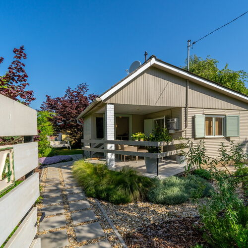 Zöld Ajtós Ház Agárd 2 Zöld Ajtós Ház Agárd