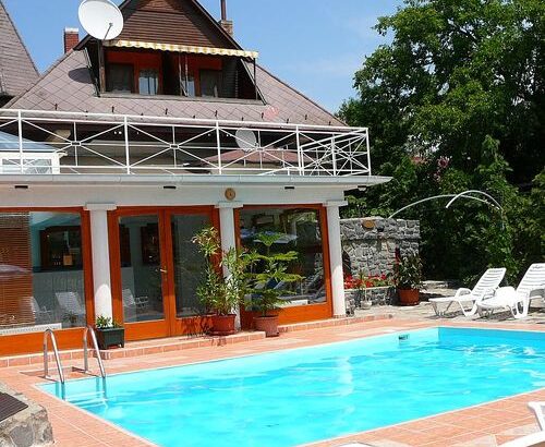 Zöld Sziget Apartmanház Gyenesdiás 