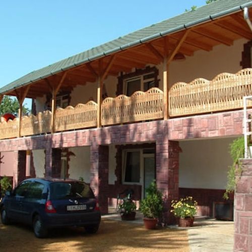 Zöldlugas Étterem és Panzió Balatonlelle 