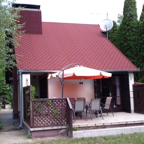 Zsuzsi Nyaraló Siófok-Sóstó 2 Zsuzsi Nyaraló Siófok-Sóstó