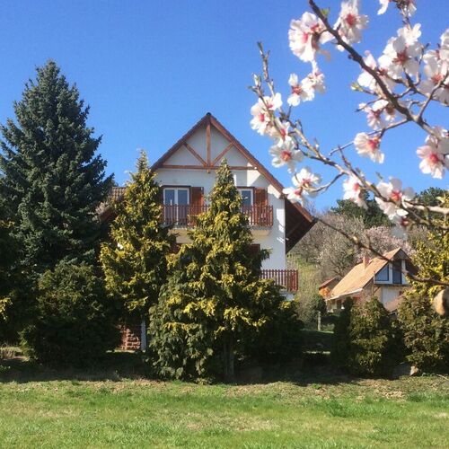 pARTvonal Apartmanház Balatongyörök 3 pARTvonal Apartmanház Balatongyörök